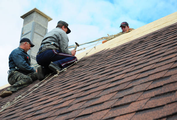 Best Sealant for Roof  in Roberts, WI